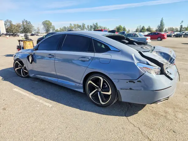 1HGCV2F36NA024673 2022 HONDA ACCORD - Image 2