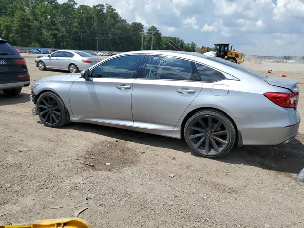 1HGCV2F37JA005978 2018 HONDA ACCORD - Image 2