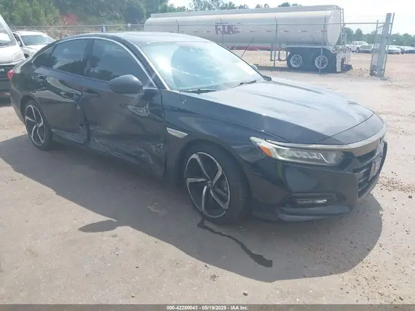 1HGCV2F37JA009643 2018 HONDA ACCORD - Image 1