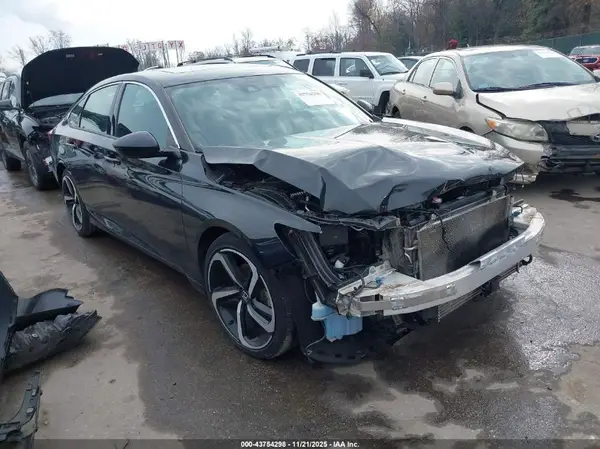 1HGCV2F37JA012879 2018 HONDA ACCORD - Image 1