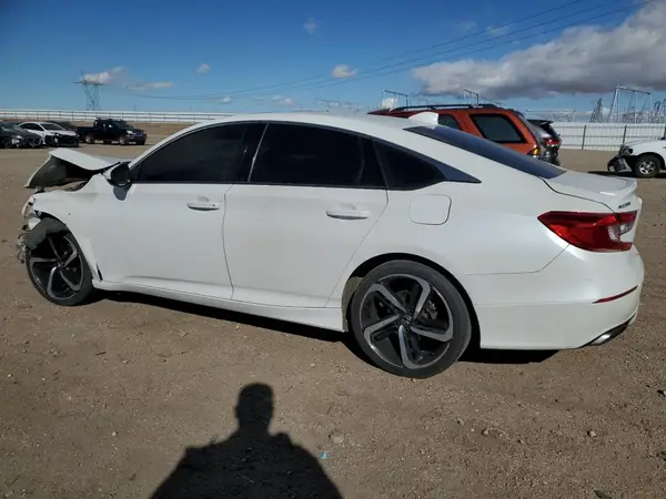 1HGCV2F37JA016267 2018 HONDA ACCORD - Image 2