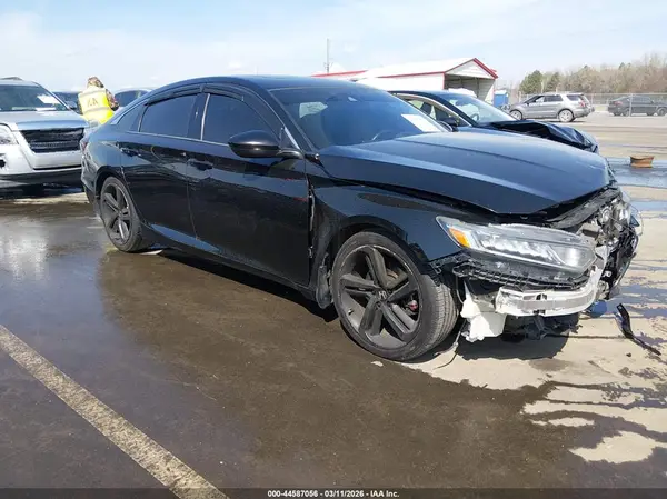 1HGCV2F37JA016320 2018 HONDA ACCORD - Image 1