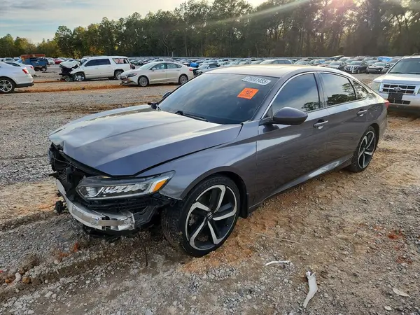 1HGCV2F37JA018536 2018 HONDA ACCORD - Image 1