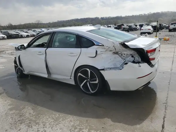 1HGCV2F37JA024496 2018 HONDA ACCORD - Image 2
