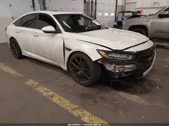 1HGCV2F37JA025728 2018 HONDA ACCORD