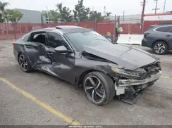 1HGCV2F37JA031397 2018 HONDA ACCORD