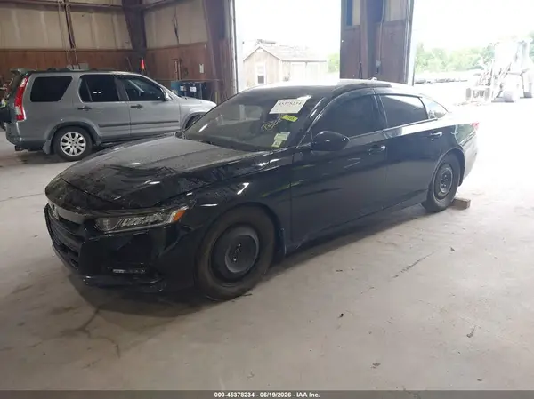 1HGCV2F37JA031805 2018 HONDA ACCORD - Image 2