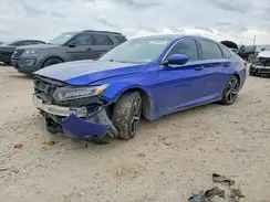 1HGCV2F37JA035143 2018 HONDA ACCORD