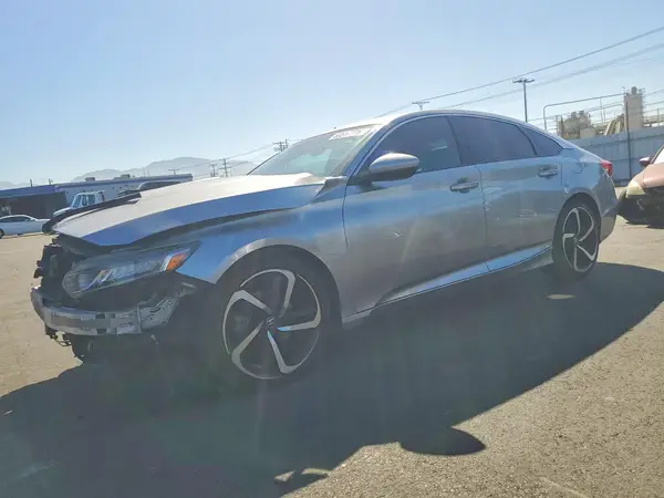 1HGCV2F37JA042593 2018 HONDA ACCORD - Image 1
