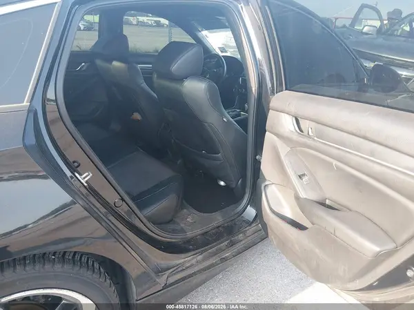 1HGCV2F37JA042660 2018 HONDA ACCORD - Image 8