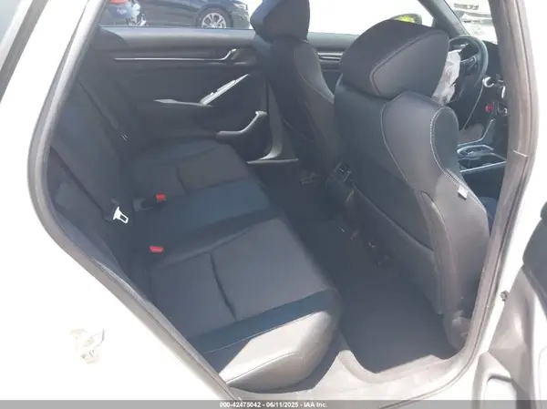 1HGCV2F37JA048748 2018 HONDA ACCORD - Image 8