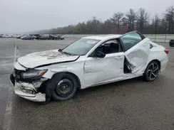1HGCV2F37JA053111 2018 HONDA ACCORD