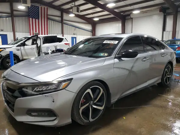 1HGCV2F37JA053464 2018 HONDA ACCORD - Image 1