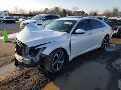 1HGCV2F37JA054016 2018 HONDA ACCORD