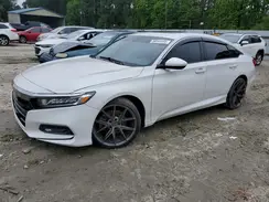 1HGCV2F37JA054050 2018 HONDA ACCORD
