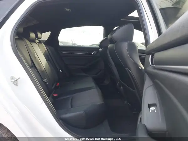 1HGCV2F37JA802456 2018 HONDA ACCORD - Image 8