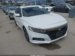 1HGCV2F37KA009806 2019 HONDA ACCORD