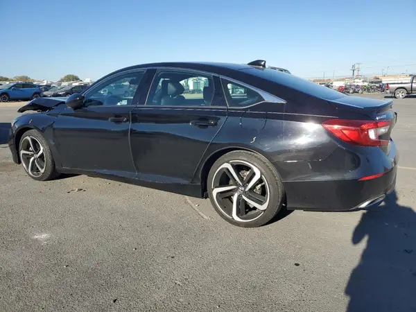 1HGCV2F37KA020482 2019 HONDA ACCORD - Image 2