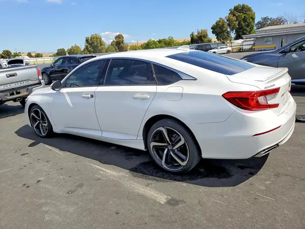 1HGCV2F37KA023074 2019 HONDA ACCORD - Image 2