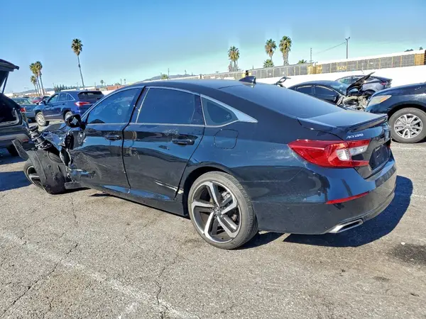 1HGCV2F37KA030543 2019 HONDA ACCORD - Image 2