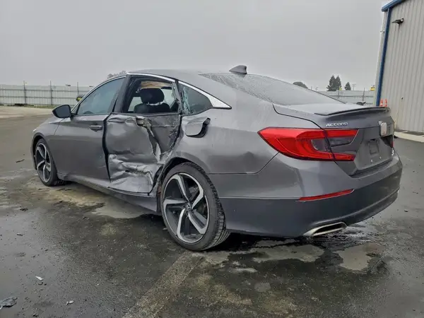 1HGCV2F37LA005675 2020 HONDA ACCORD - Image 2