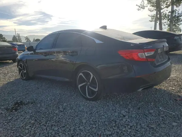 1HGCV2F37LA023366 2020 HONDA ACCORD - Image 2