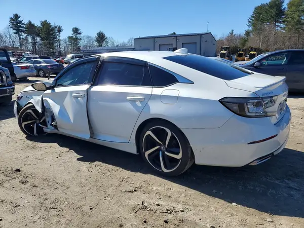 1HGCV2F37LA028891 2020 HONDA ACCORD - Image 2