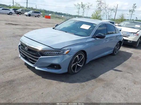 1HGCV2F37NA002472 2022 HONDA ACCORD - Image 2