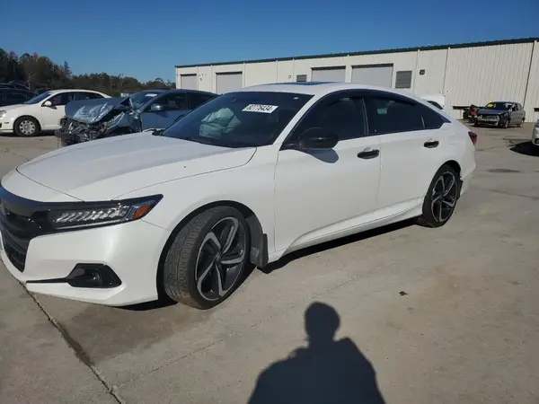 1HGCV2F37NA010572 2022 HONDA ACCORD - Image 1