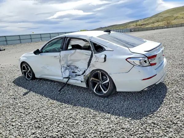 1HGCV2F37NA017182 2022 HONDA ACCORD - Image 2