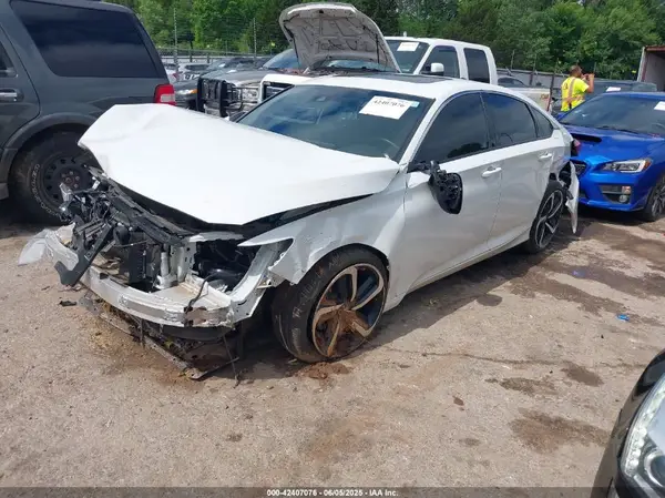 1HGCV2F37NA022057 2022 HONDA ACCORD - Image 2