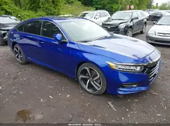 1HGCV2F38JA019923 2018 HONDA ACCORD