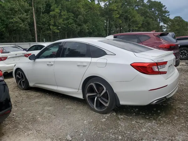 1HGCV2F38JA027701 2018 HONDA ACCORD - Image 2