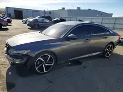 1HGCV2F38JA031439 2018 HONDA ACCORD