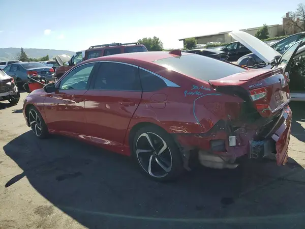 1HGCV2F38JA037578 2018 HONDA ACCORD - Image 2