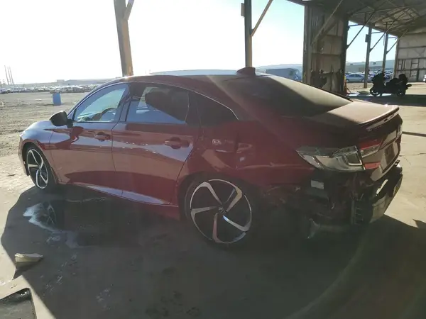 1HGCV2F38JA046104 2018 HONDA ACCORD - Image 2