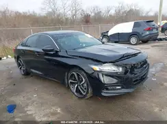 1HGCV2F38JA049102 2018 HONDA ACCORD