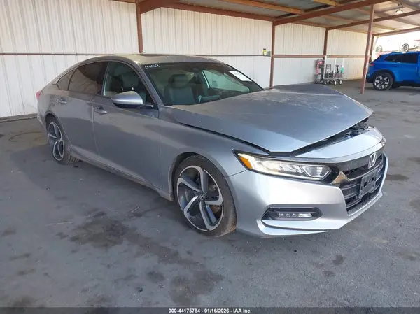 1HGCV2F38KA005831 2019 HONDA ACCORD - Image 1