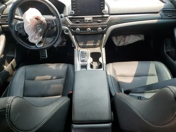 1HGCV2F38KA027019 2019 HONDA ACCORD - Image 8