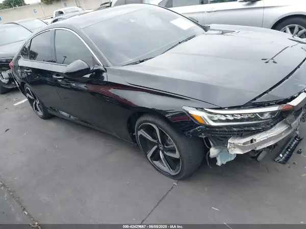 1HGCV2F38KA030812 2019 HONDA ACCORD - Image 1