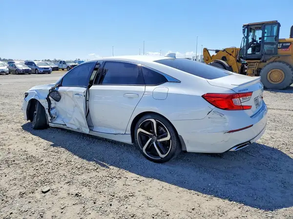 1HGCV2F38LA013526 2020 HONDA ACCORD - Image 2