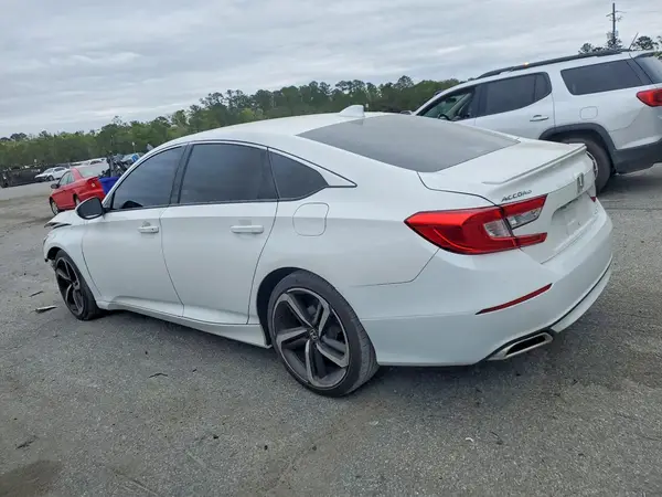 1HGCV2F38LA024168 2020 HONDA ACCORD - Image 2