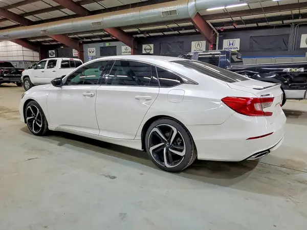 1HGCV2F38NA006644 2022 HONDA ACCORD - Image 2