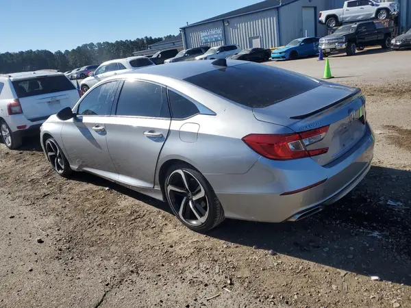 1HGCV2F38NA015585 2022 HONDA ACCORD - Image 2