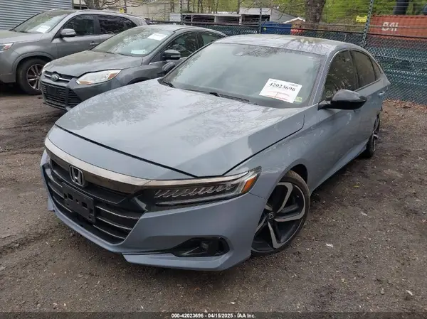 1HGCV2F38NA015621 2022 HONDA ACCORD - Image 2