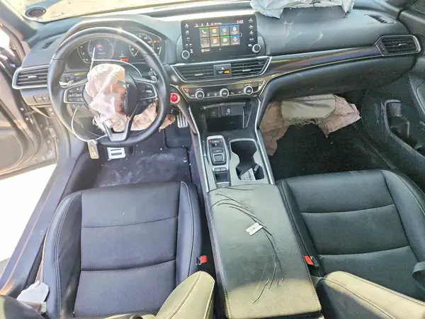 1HGCV2F39JA006422 2018 HONDA ACCORD - Image 8