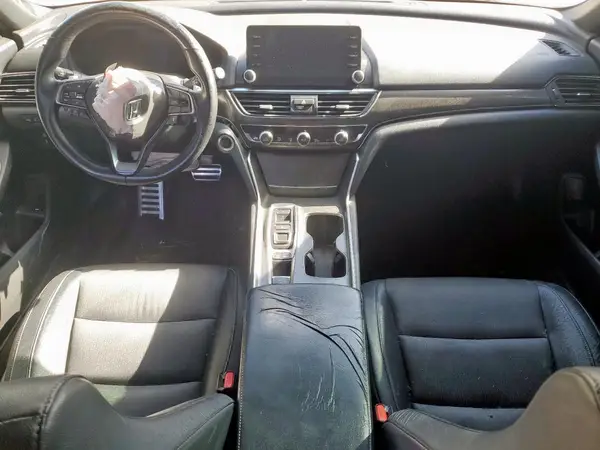 1HGCV2F39JA008381 2018 HONDA ACCORD - Image 8