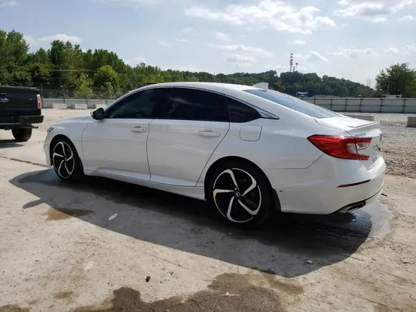 1HGCV2F39JA017355 2018 HONDA ACCORD - Image 2