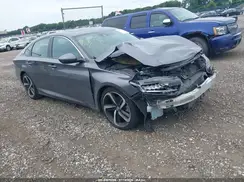 1HGCV2F39JA023155 2018 HONDA ACCORD