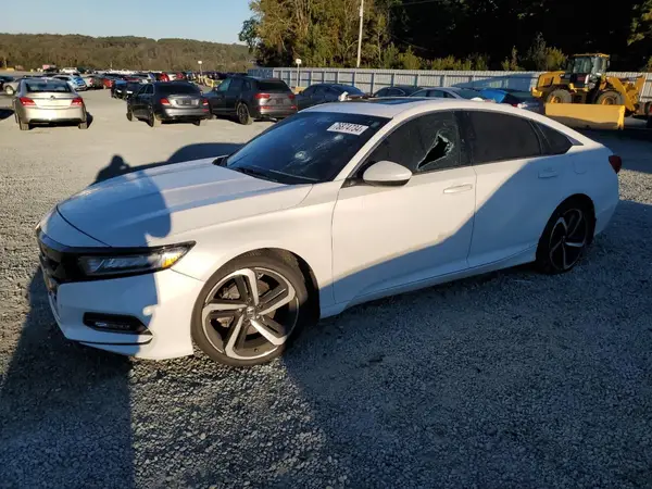 1HGCV2F39JA024631 2018 HONDA ACCORD - Image 1